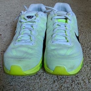 Mens Nike AirMax shoes